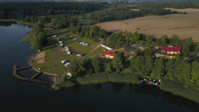 ELIXIR complesso turistico vacanza in campeggio in Polonia Gizycko centro ricreativo Laghi Masuri campo estivo per vacanze autoturisti