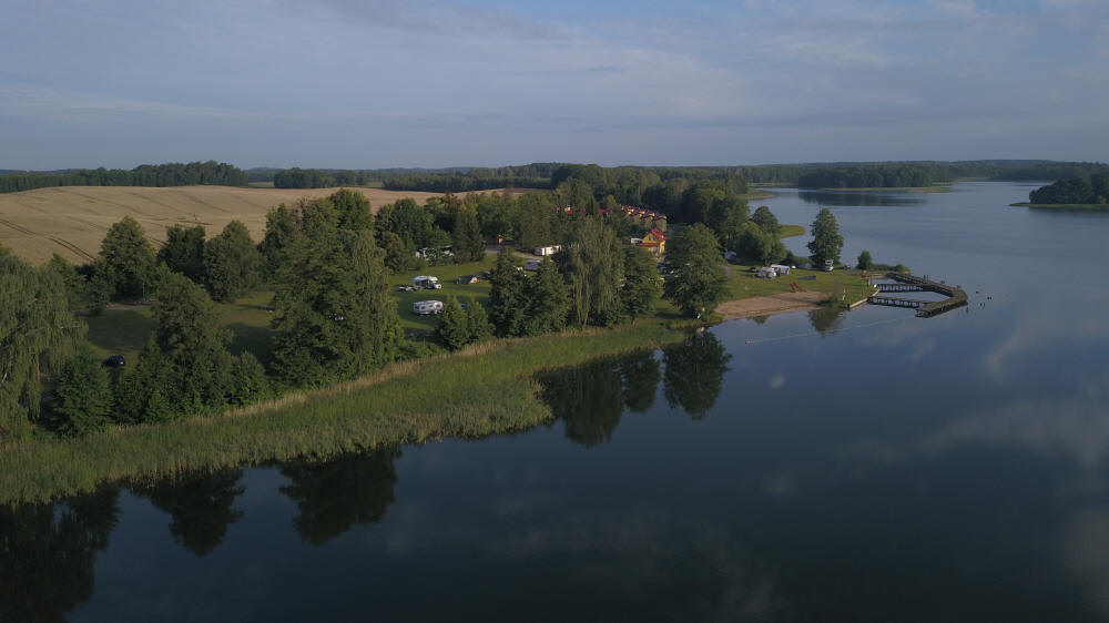 ELIXIR complesso turistico vacanza in campeggio in Polonia Gizycko centro ricreativo Laghi Masuri campo estivo per vacanze autoturisti